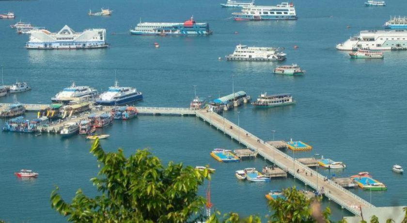K Station Pattaya Hotel Exterior foto